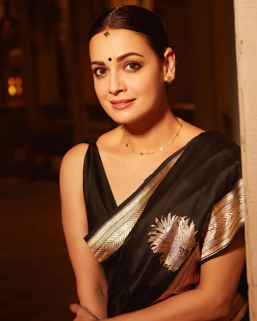 Black Banarasi Silk Saree with Zari Motifs - Shivay Libas