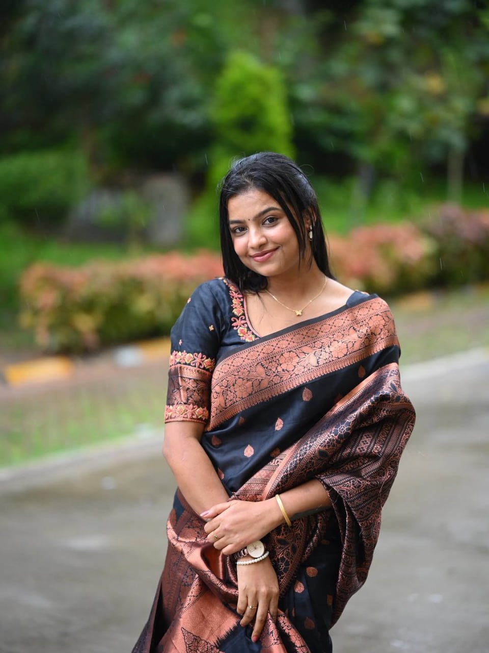 Black & Copper Zari Silk Saree - view 7 of 16