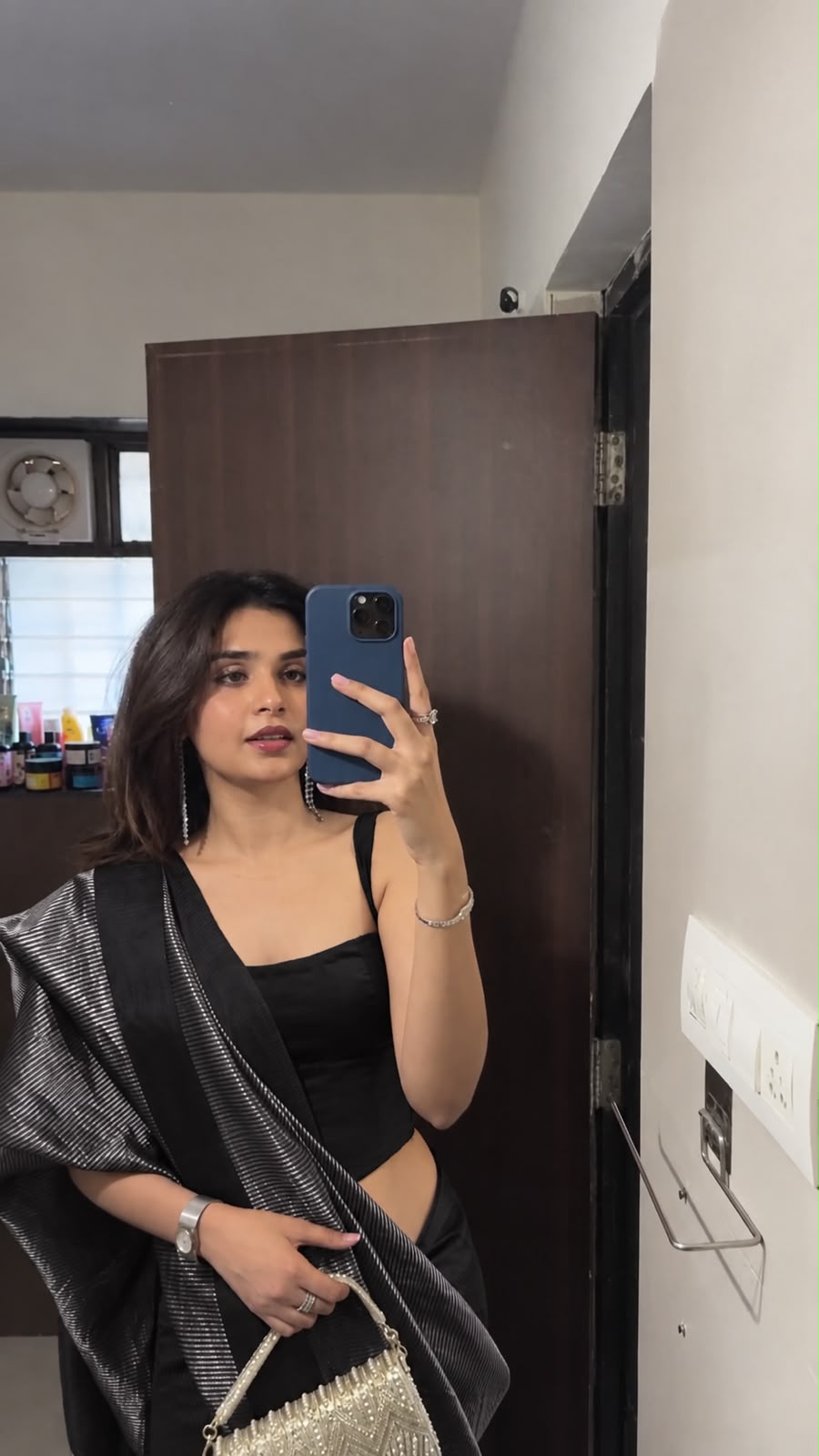 Black Zari Woven Soft Silk Saree - view 5 of 10