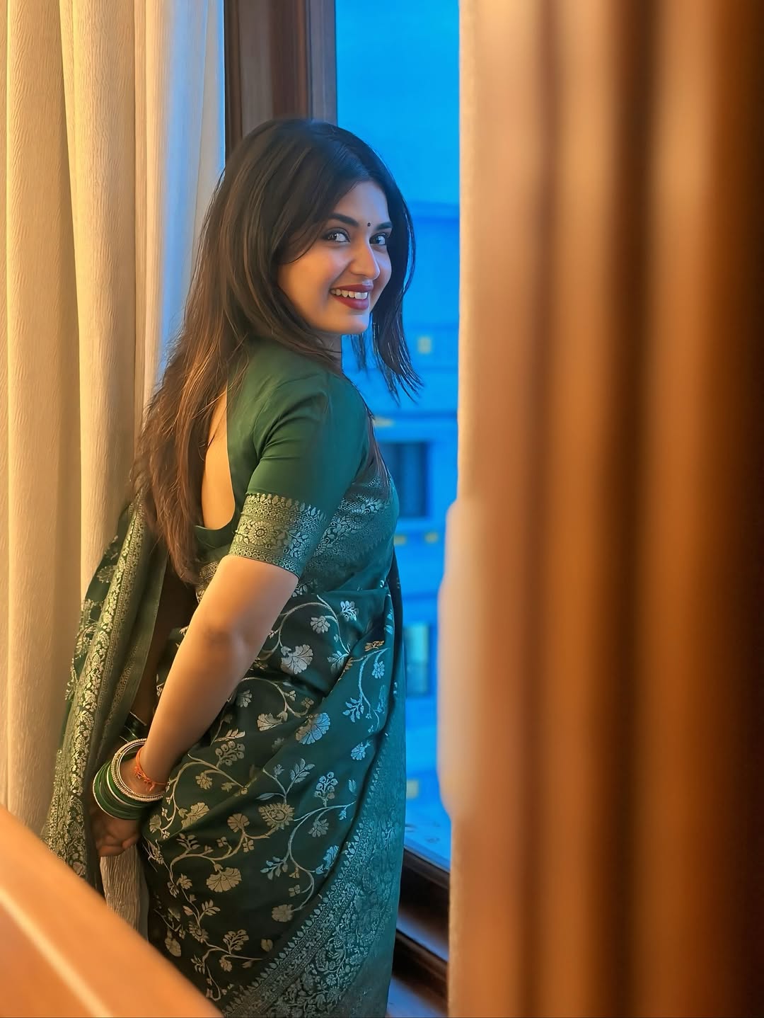 Bottle Green Banarasi Zari Silk Saree - view 3 of 14