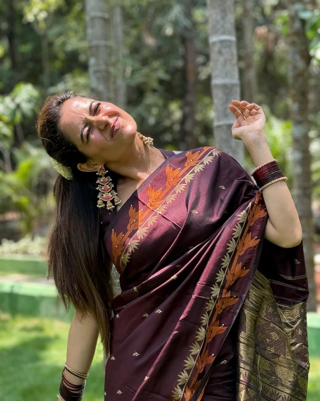 Coffee Brown Contrast Border Silk Saree - view 4 of 11