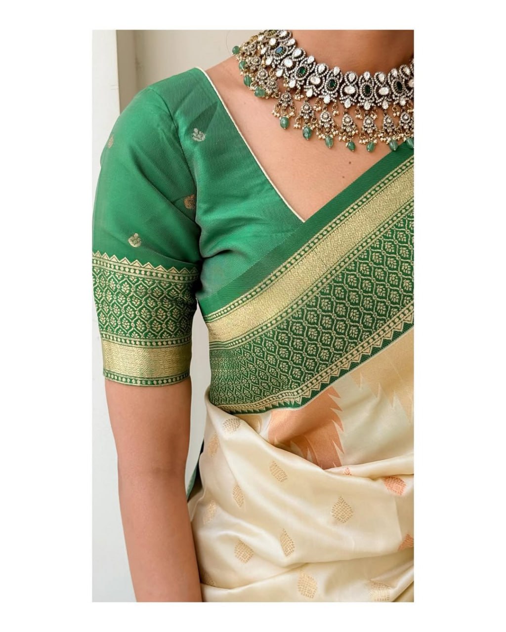 Cream & Green Border Silk Saree - view 3 of 4