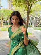 Emerald Green Buti Silk Saree - view 5 of 10