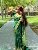 Emerald Green Buti Silk Saree - view 7 of 10