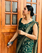 Emerald Green Zari Weave Silk Saree - view 2 of 6
