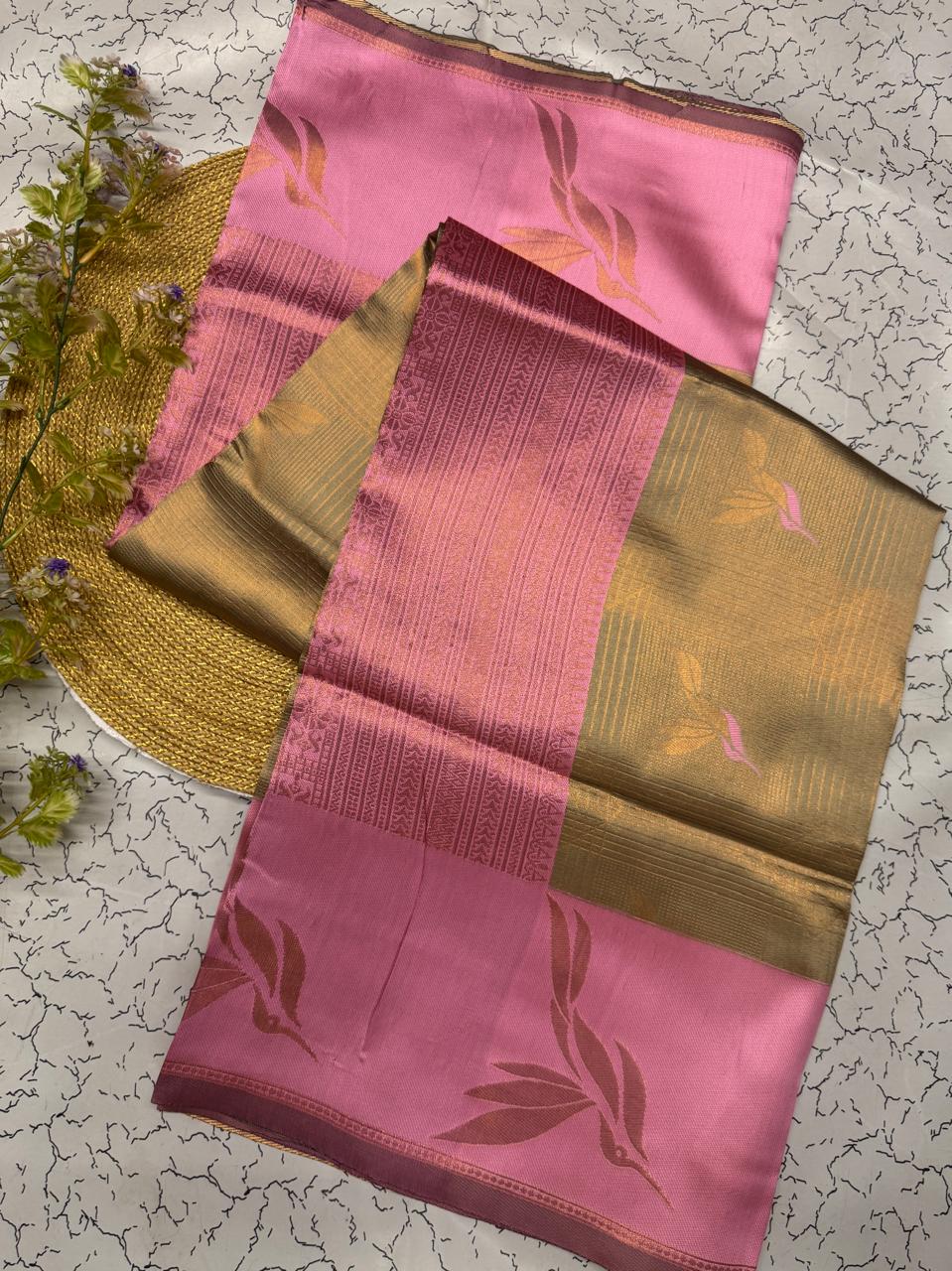 Gold & Baby Pink Leaf Motif Soft Silk Saree - view 4 of 6