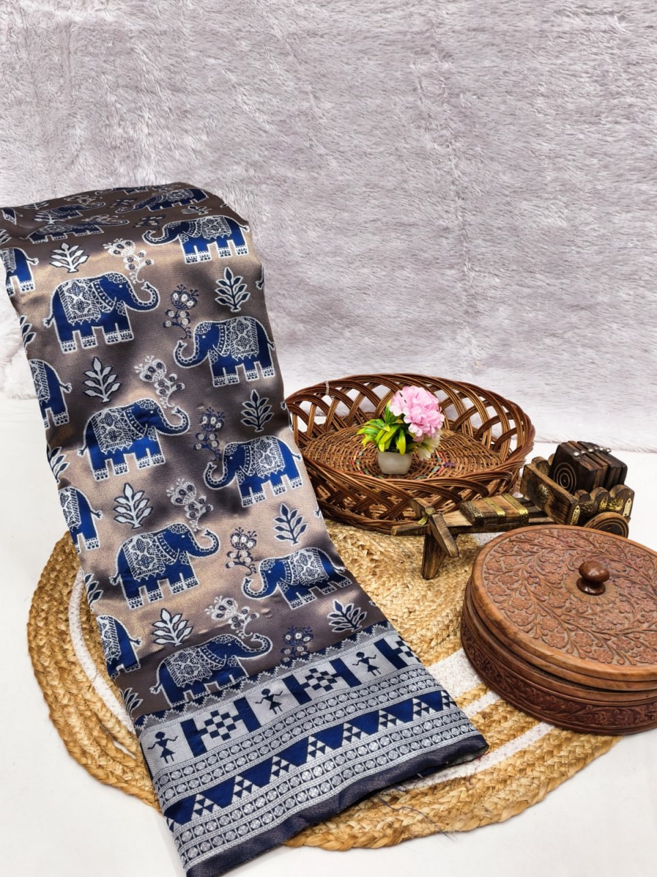 Grey & Royal Blue Elephant Weave Silk Saree - view 2 of 3