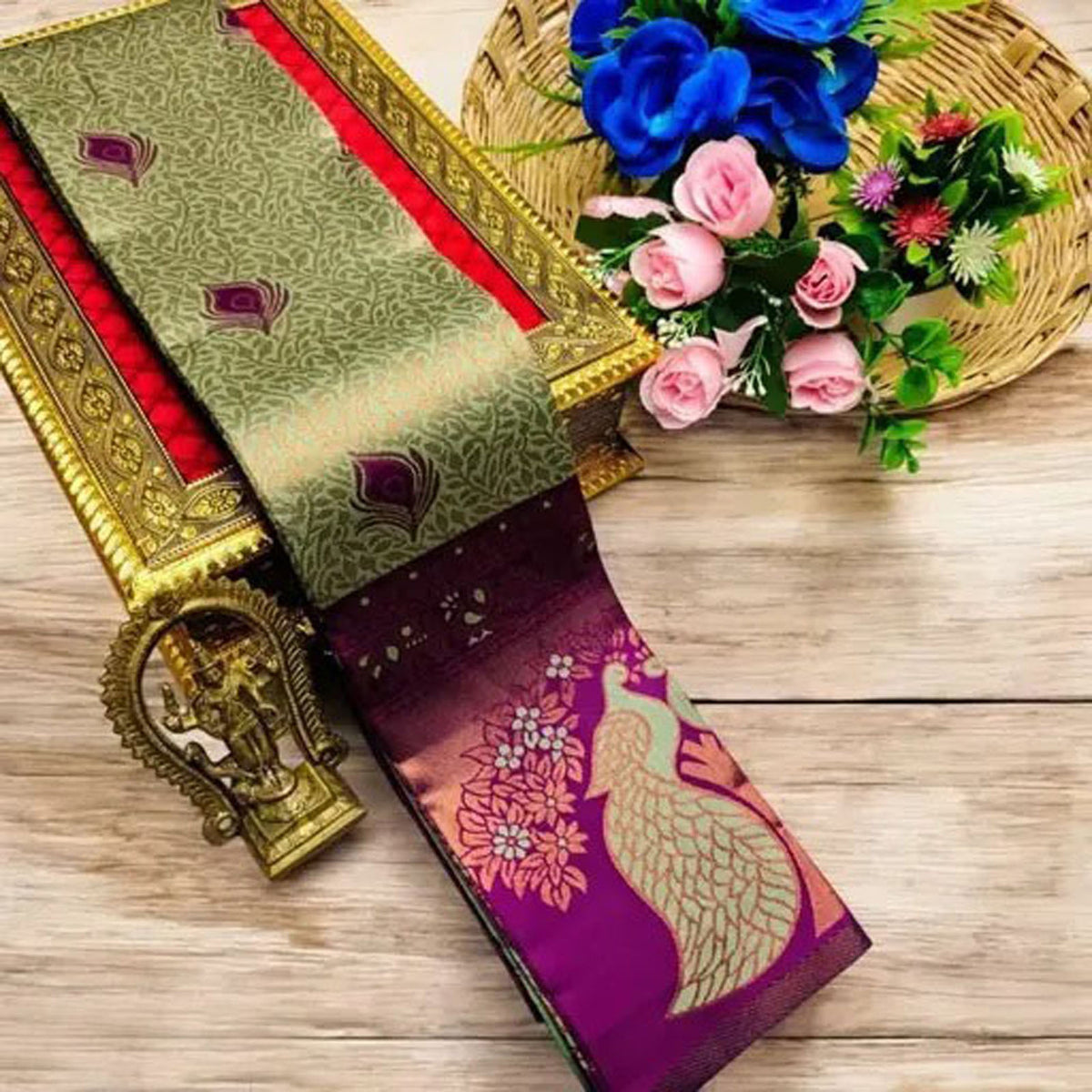 Mehendi Green & Magenta Peacock Zari Soft Silk Saree - view 3 of 4