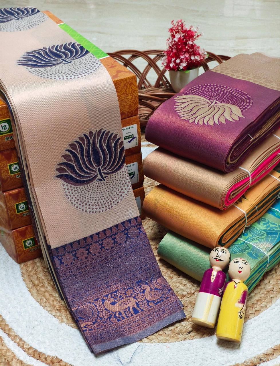 Navy Blue Lotus Motif Silk Saree - Shivay Libas