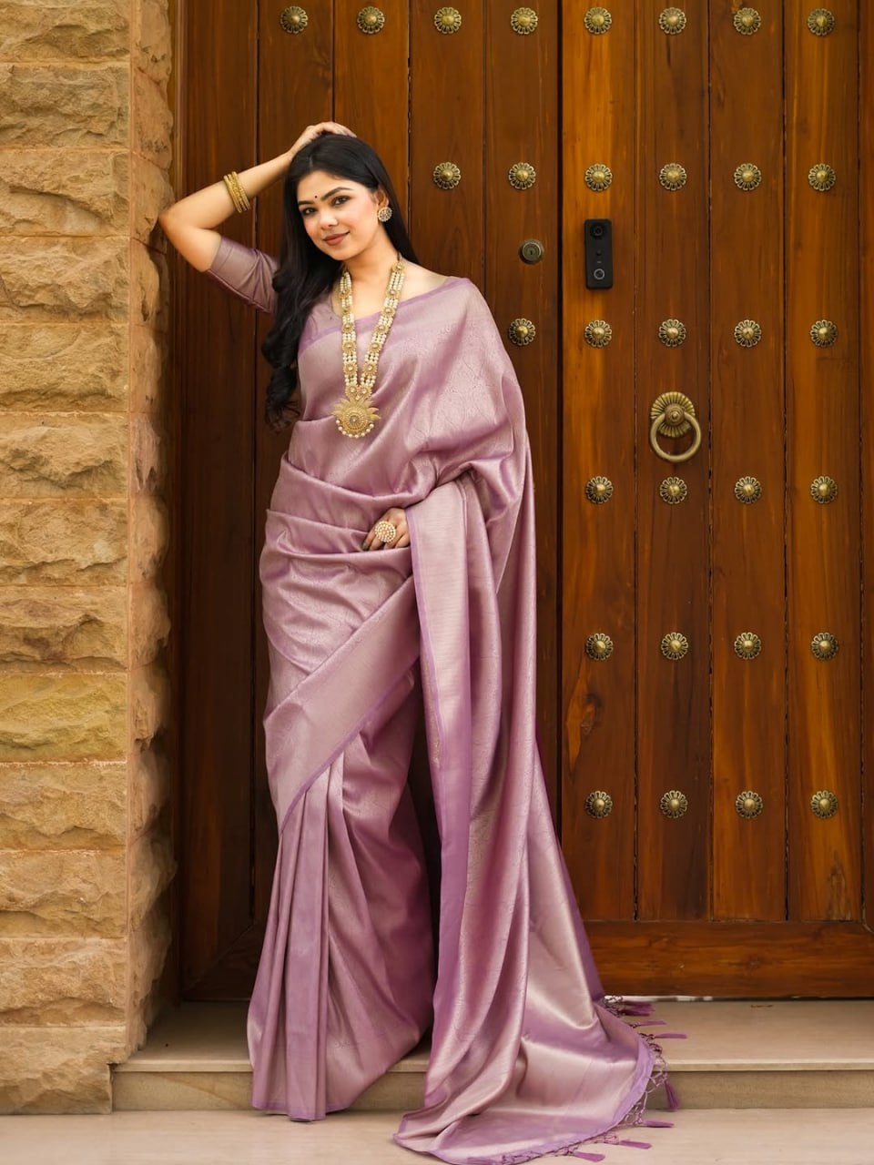 Onion Pink Kanjivaram Style Silk Saree - view 3 of 7