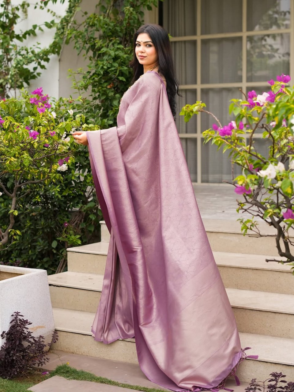 Onion Pink Kanjivaram Style Silk Saree - view 6 of 7
