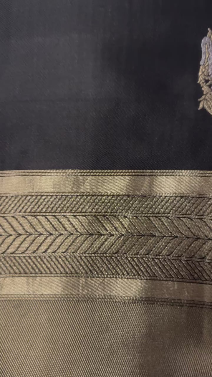 Black Banarasi Silk Saree with Zari Motifs - video