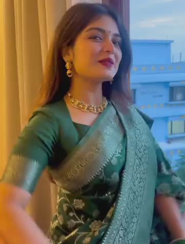 Bottle Green Banarasi Zari Silk Saree - video