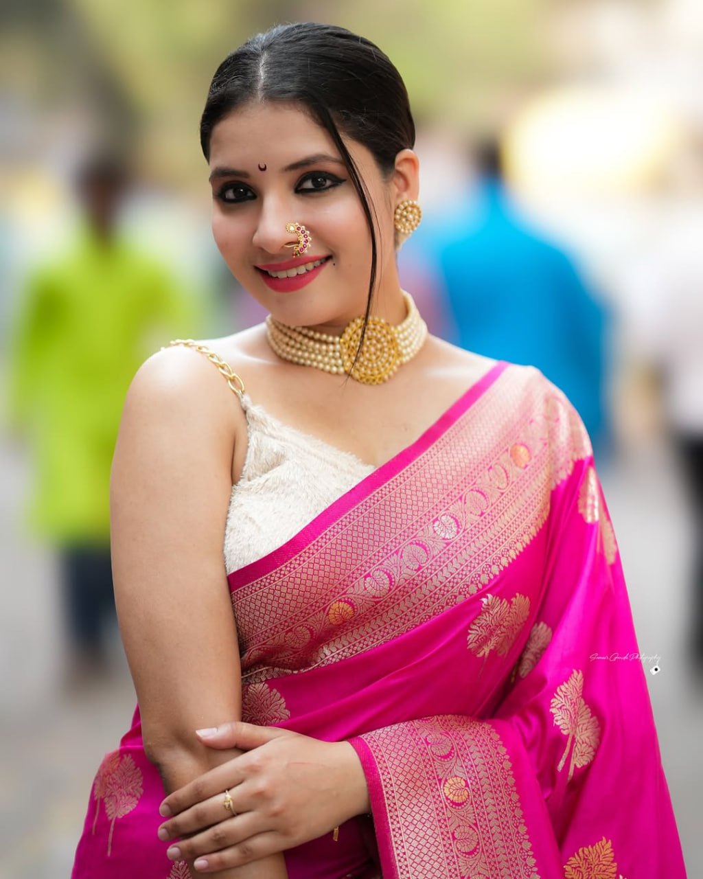 Rani Pink Banarasi Silk Saree - view 5 of 9