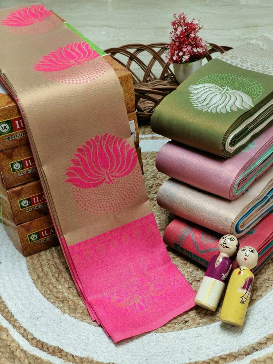 Rani Pink Lotus Motif Silk Saree - Shivay Libas
