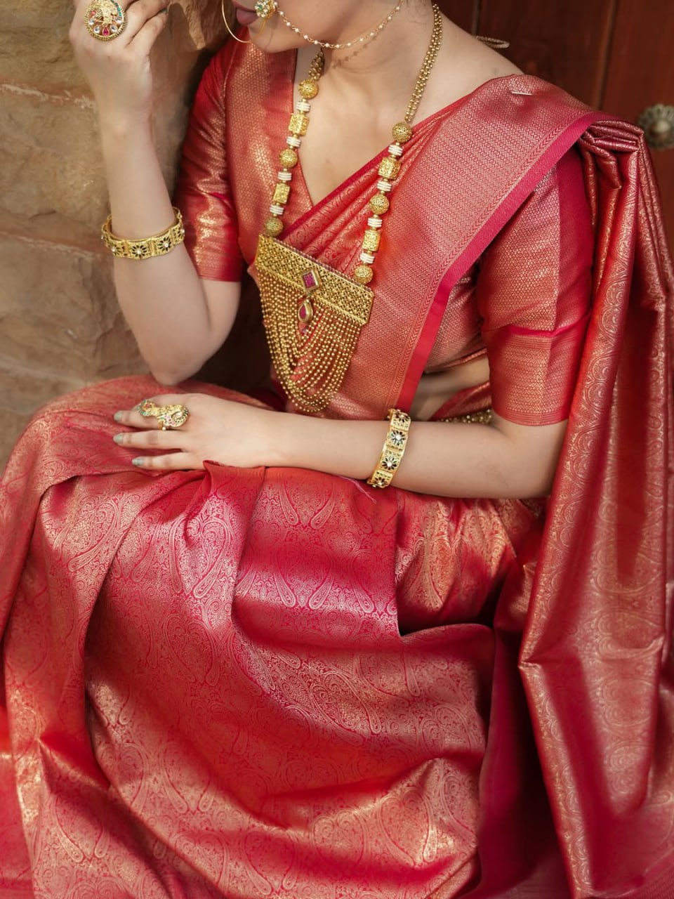 Red Kanjivaram Style Silk Saree - view 2 of 8