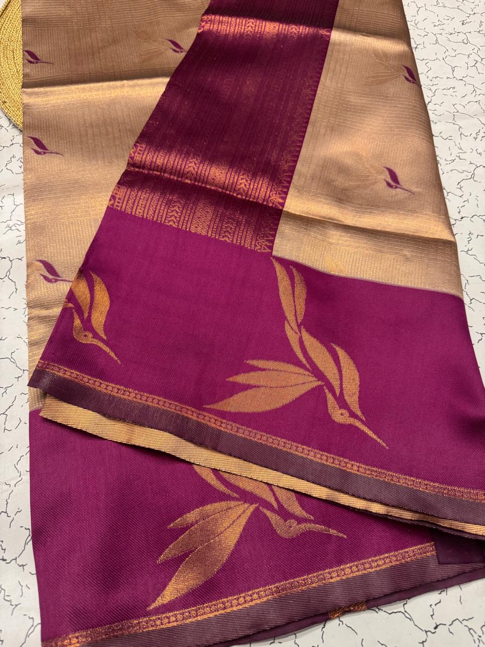 Rose Gold & Magenta Leaf Motif Soft Silk Saree - view 6 of 6