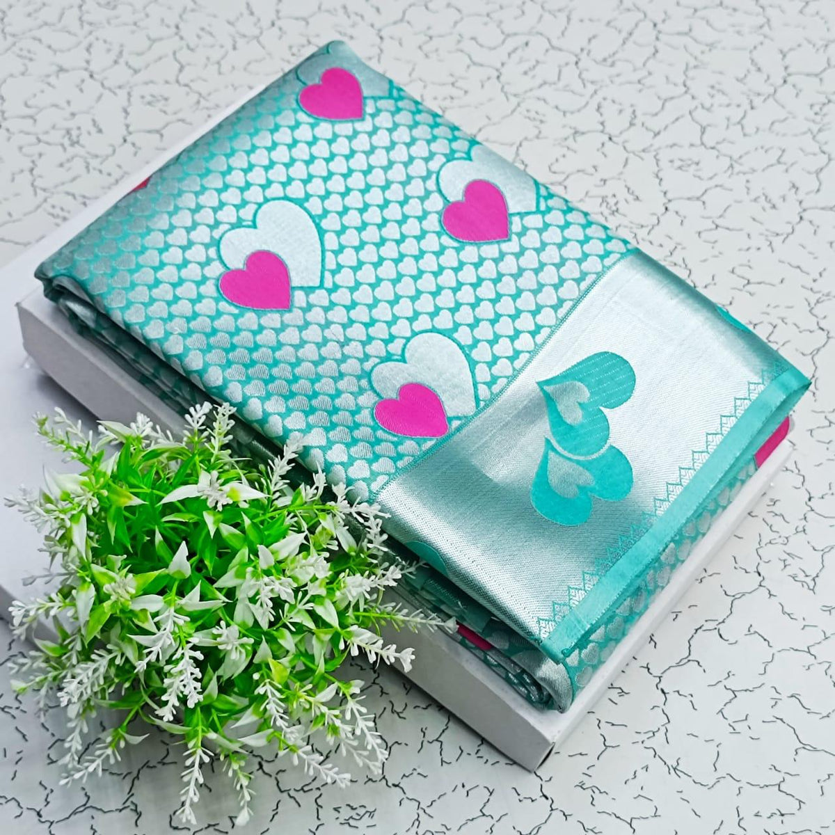 Sea Green Heart Motif Jacquard Silk Saree - view 2 of 4