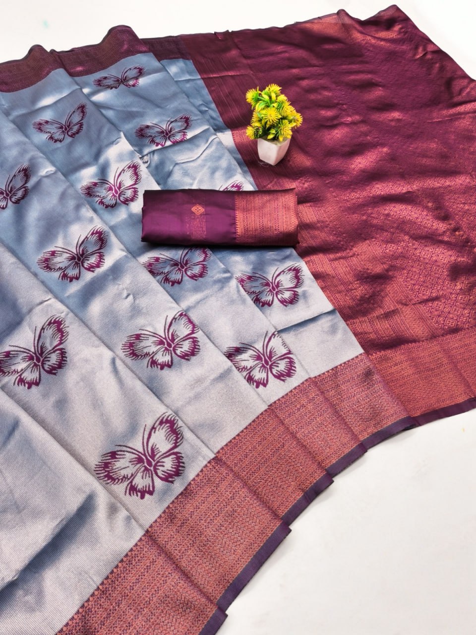Silver Grey Butterfly Jacquard Silk Saree - view 2 of 2
