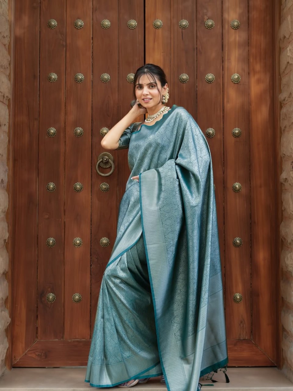 Teal Blue Kanjivaram Style Silk Saree - view 2 of 8