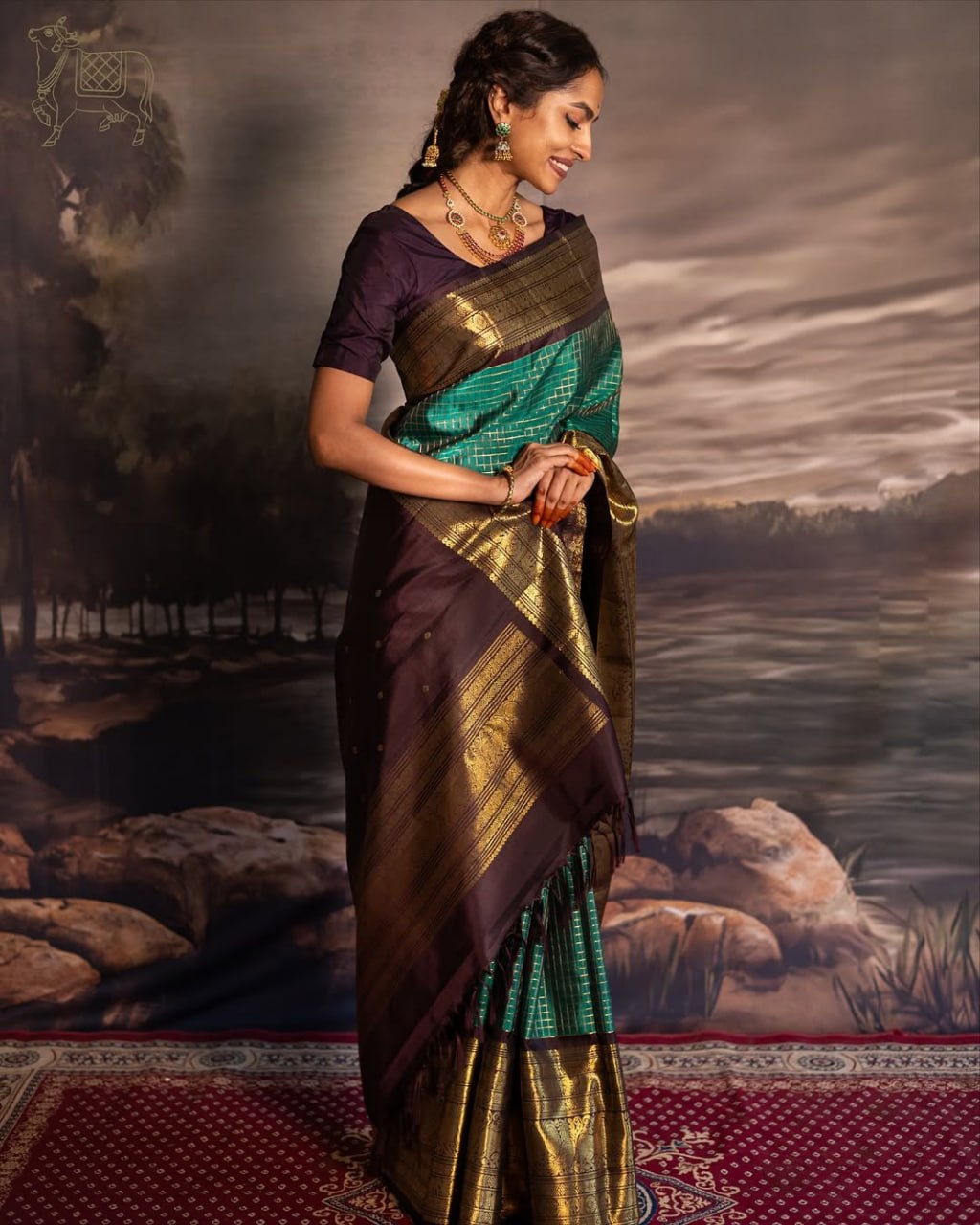 Teal Green Kanjivaram Style Silk Saree - view 5 of 9