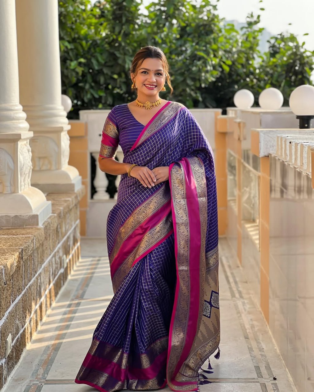 Violet Checks & Pink Border Silk Saree - view 6 of 9