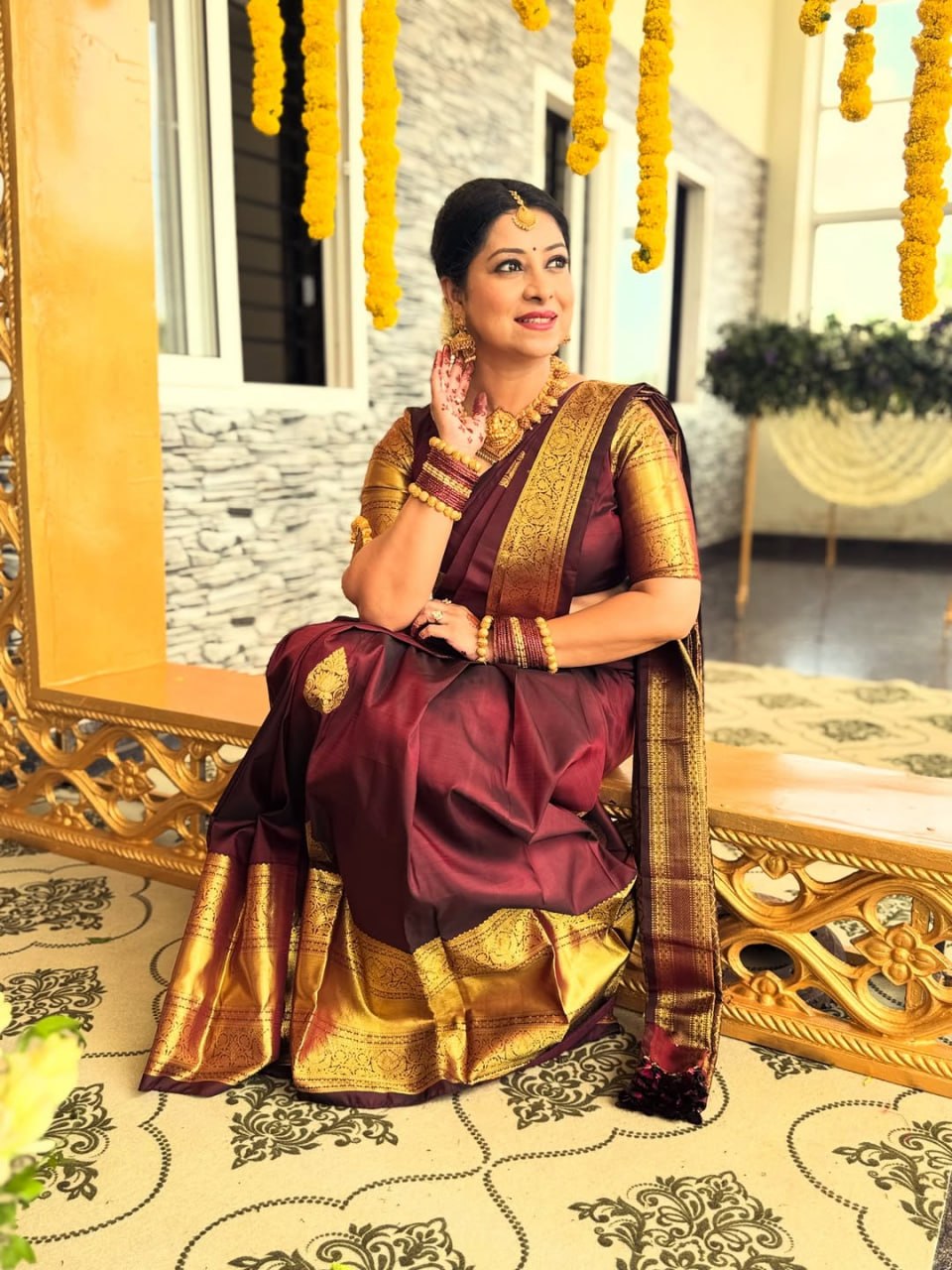 Wine Maroon Kanjivaram Style Silk Saree - Shivay Libas