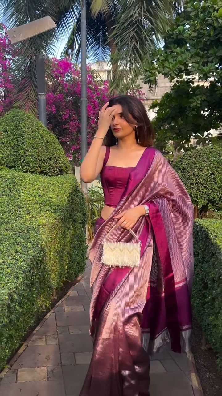 Wine Purple Tissue Silk Saree - view 6 of 10